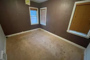 6929 Monroe Ave, Hammond, IN 46324 - Photo 14