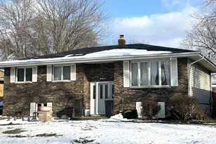 8027 Kooy Dr, Munster, IN 46321 - Photo 1