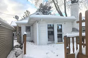 7 Beverly Blvd, Hobart, IN 46342 - Photo 12