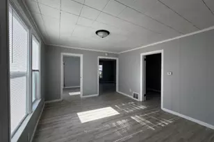 1814 Elston St, Michigan City, IN 46360 - Photo 4