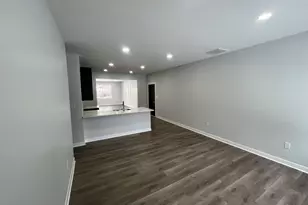 4523 E 6th Ave, Gary, IN 46403 - Photo 10