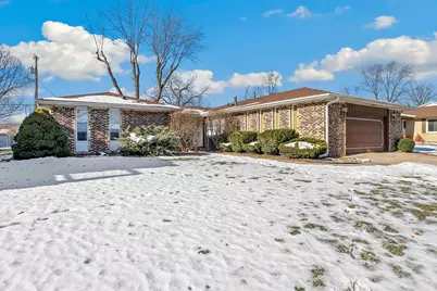 6430 Ellsworth Place, Merrillville, IN 46410 - Photo 2