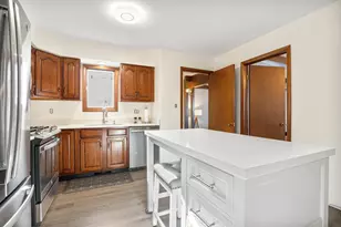 6430 Ellsworth Pl, Merrillville, IN 46410 - Photo 10