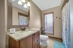 2393 Four Seasons Pkwy, Crown Point, IN 46307 - Photo 12