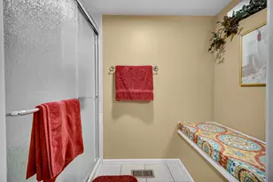 2393 Four Seasons Pkwy, Crown Point, IN 46307 - Photo 22