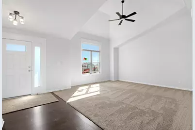 3046 W 84th Place, Merrillville, IN 46410 - Photo 4