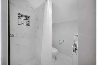 749 Buchanan Street, Gary, IN 46402 - Photo 14