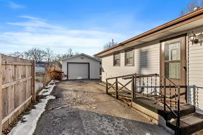 1614 Vine Court, Hobart, IN 46342 - Photo 10