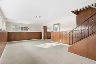 8228 Rutledge St, Merrillville, IN 46410 - Photo 20