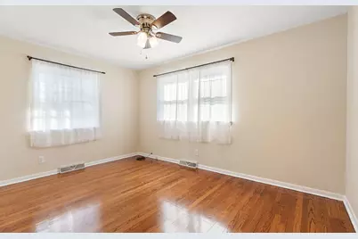 8228 Rutledge Street, Merrillville, IN 46410 - Photo 18