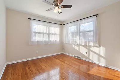 8228 Rutledge Street, Merrillville, IN 46410 - Photo 16