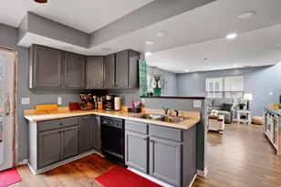 6924 Swan Ln, Schererville, IN 46375 - Photo 8