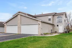 6924 Swan Ln, Schererville, IN 46375 - Photo 1