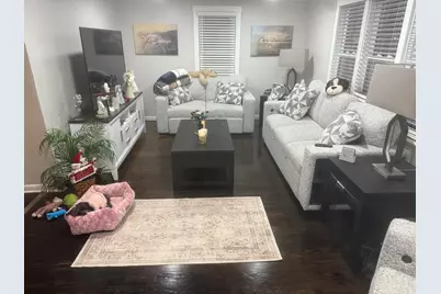 217 E 13 Th Place, Hobart, IN 46342 - Photo 4