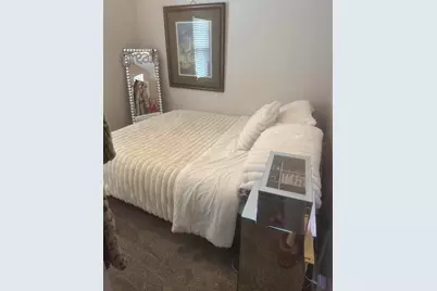 217 E 13 Th Place, Hobart, IN 46342 - Photo 8