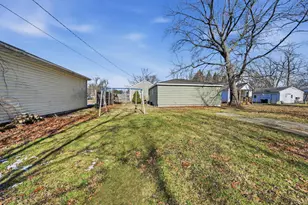 217 E 13 Th Pl, Hobart, IN 46342 - Photo 18