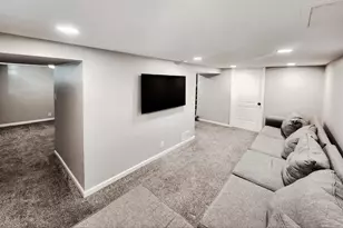 3303 Eder St, Highland, IN 46322 - Photo 20