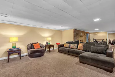 5550 Jefferson Place, Merrillville, IN 46410 - Photo 20