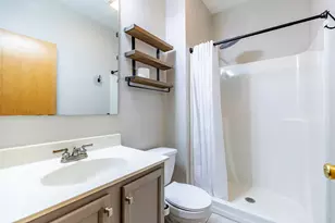 308 S Broad St, Griffith, IN 46319 - Photo 16