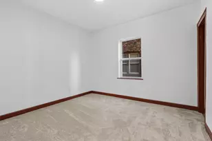 830 W 11th Ave, Gary, IN 46402 - Photo 10