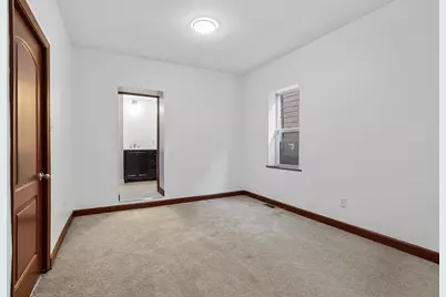 830 W 11th Avenue, Gary, IN 46402 - Photo 16