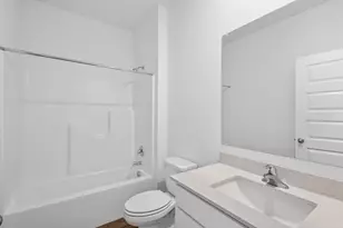 10375 Blaine St, Crown Point, IN 46307 - Photo 14