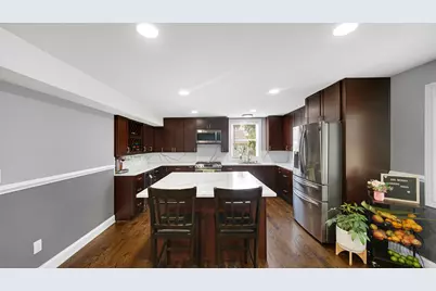 321 Holliday Street, Michigan City, IN 46360 - Photo 4