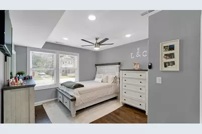 321 Holliday Street, Michigan City, IN 46360 - Photo 10