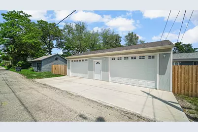 321 Holliday Street, Michigan City, IN 46360 - Photo 24