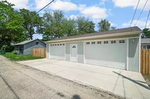 321 Holliday St, Michigan City, IN 46360 - Photo 24