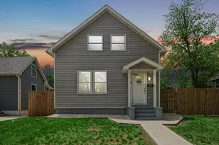 321 Holliday St, Michigan City, IN 46360 - Photo 2