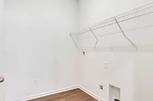 7866 W 106th Pl, Crown Point, IN 46307 - Photo 6