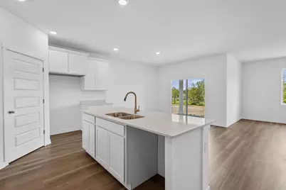 7830 W 106th Place, Crown Point, IN 46307 - Photo 4