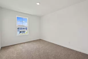 594 Petry St, Hebron, IN 46341 - Photo 14