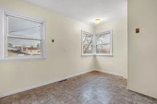 2727 Birch Ave, Whiting, IN 46394 - Photo 10