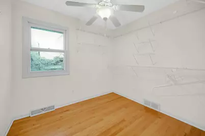 9604 Hawthorne Drive, Munster, IN 46321 - Photo 16