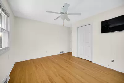 9604 Hawthorne Drive, Munster, IN 46321 - Photo 20