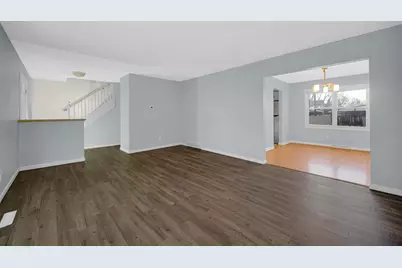 9604 Hawthorne Drive, Munster, IN 46321 - Photo 6