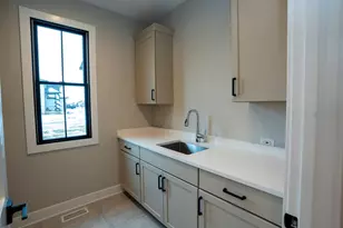 9493 Corydalis Ave, Saint John, IN 46373 - Photo 18