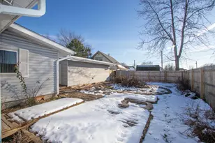 536 Riviera Rd, Valparaiso, IN 46385 - Photo 24