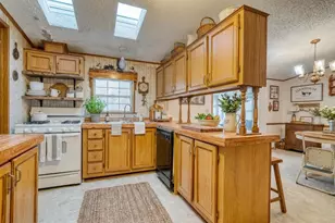 892 S 500 W, Hebron, IN 46341 - Photo 16