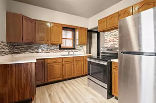 853 Louisiana St, Gary, IN 46402 - Photo 10