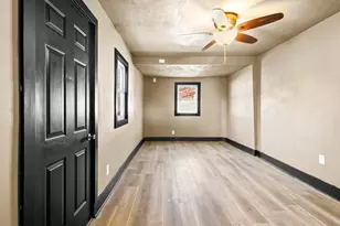 853 Louisiana St, Gary, IN 46402 - Photo 14