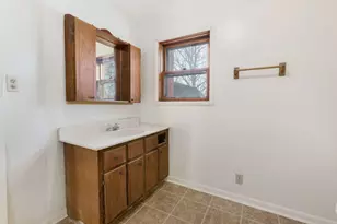 309 Jackson St, Michigan City, IN 46360 - Photo 16