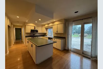 10859 Bunker Drive, Demotte, IN 46310 - Photo 4