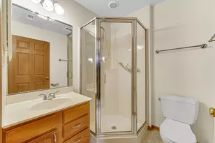 2007 W 75th Pl, Merrillville, IN 46410 - Photo 8