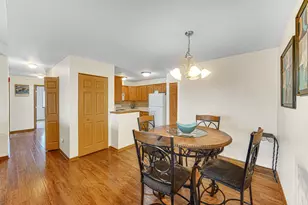 2007 W 75th Pl, Merrillville, IN 46410 - Photo 12