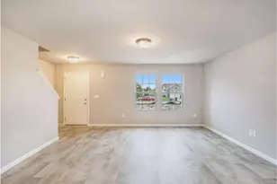 4464 W 77th Ave, Merrillville, IN 46410 - Photo 4