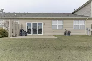 1247 Auburn Meadow Ln, Schererville, IN 46375 - Photo 16