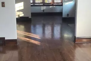 669 S 2nd St, Chesterton, IN 46304 - Photo 2